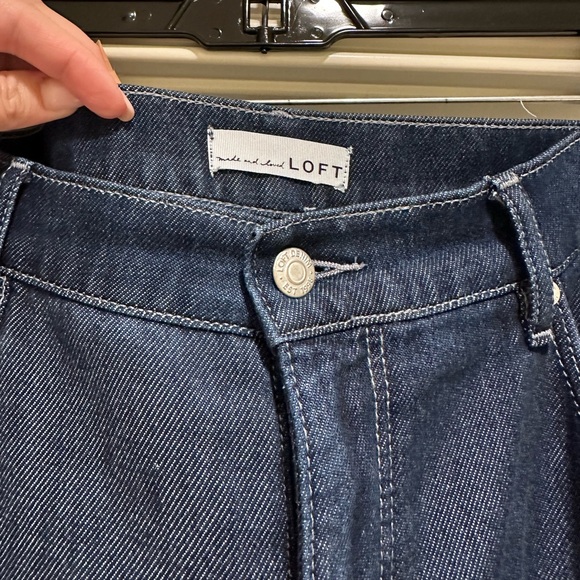 Loft Wide Leg Cargo Dark Wash Denim Jeans size 32 or 14 - Picture 6 of 9